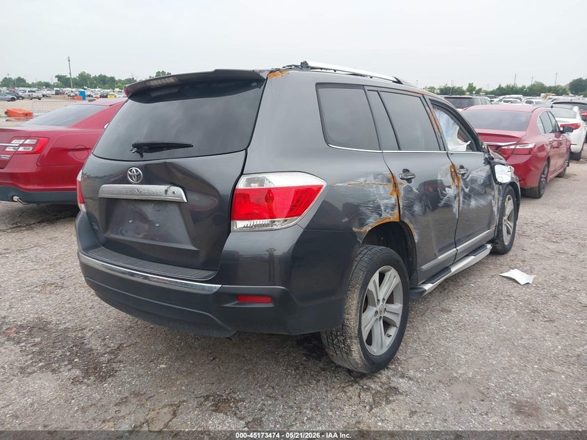 2013 Toyota Highlander VIN 5TDYK3EH3DS102196 IAAI salvage auction — ROLLOVER, Salvage (Texas), sold $3,050 on 2026-07-15 (photo 4)