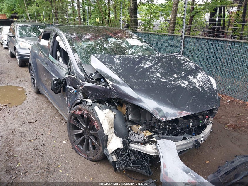 2023 Tesla Model x VIN 7SAXCDE51PF383334 — IAAI salvage auction photo