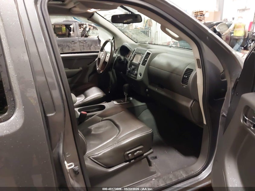 2020 Nissan Navara (frontier) VIN 1N6ED0EB3LN721213 IAAI salvage auction — LEFT SIDE, Regular (South Dakota), sold $9,100 on 2026-07-28 (photo 5)