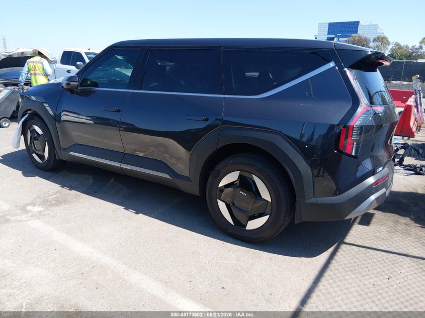 2026 Kia Ev9 VIN 5XYAB5S18TG019640 IAAI salvage auction — FRONT END, Salvage (California), sold $7,050 on 2026-07-30 (photo 3)