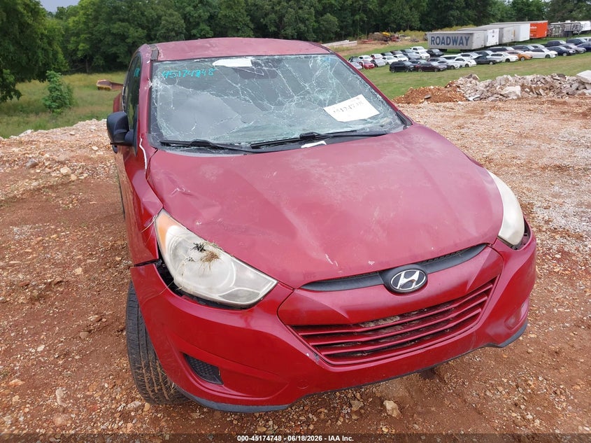 2011 Hyundai Tucson VIN KM8JT3AB5BU121899 IAAI salvage auction — ALL OVER, Clear (Missouri), sold $25 on 2026-07-27 (photo 6)