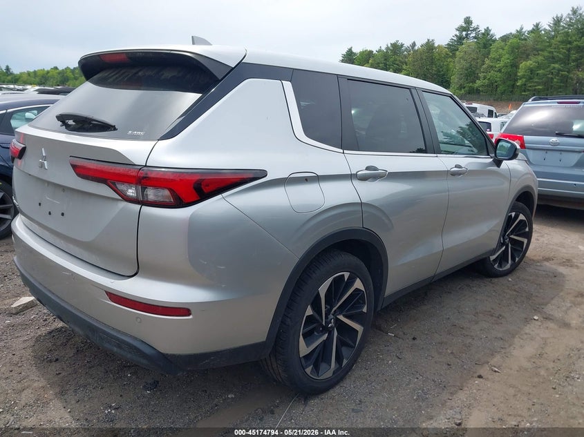 2022 Mitsubishi Outlander VIN JA4J4TA80NZ028277 IAAI salvage auction — RIGHT FRONT, Salvage (Idaho), sold $7,800 on 2026-07-17 (photo 4)