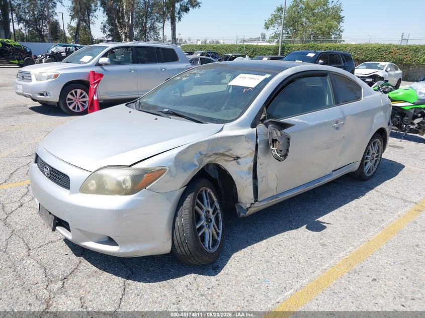 2008 Scion Tc VIN JTKDE167580232207 IAAI salvage auction — LEFT SIDE, Salvage (California), sold $425 on 2026-07-21 (photo 2)