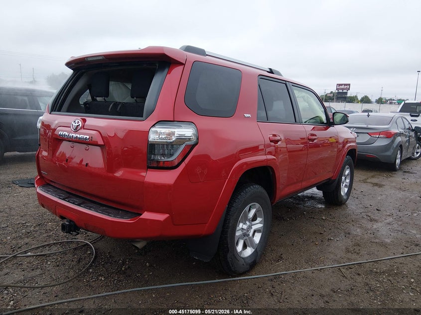 2024 Toyota 4runner VIN JTEMU5JR9R6219934 IAAI salvage auction — FRONT END, Salvage (Kansas), sold $16,100 on 2026-07-31 (photo 4)