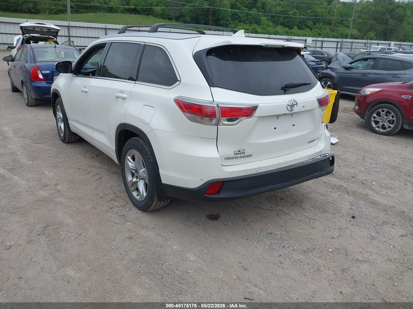 2015 Toyota Highlander VIN 5TDDKRFH5FS096954 IAAI salvage auction — RIGHT SIDE, Salvage (Iowa), sold $6,400 on 2026-07-13 (photo 3)