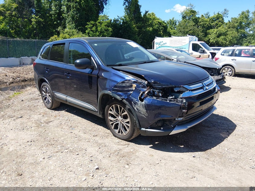 2018 Mitsubishi Outlander VIN JA4AZ3A3XJZ056118 IAAI salvage auction — FRONT END, Salvage Title, sold $3,450 on 2026-07-09 (photo 1)