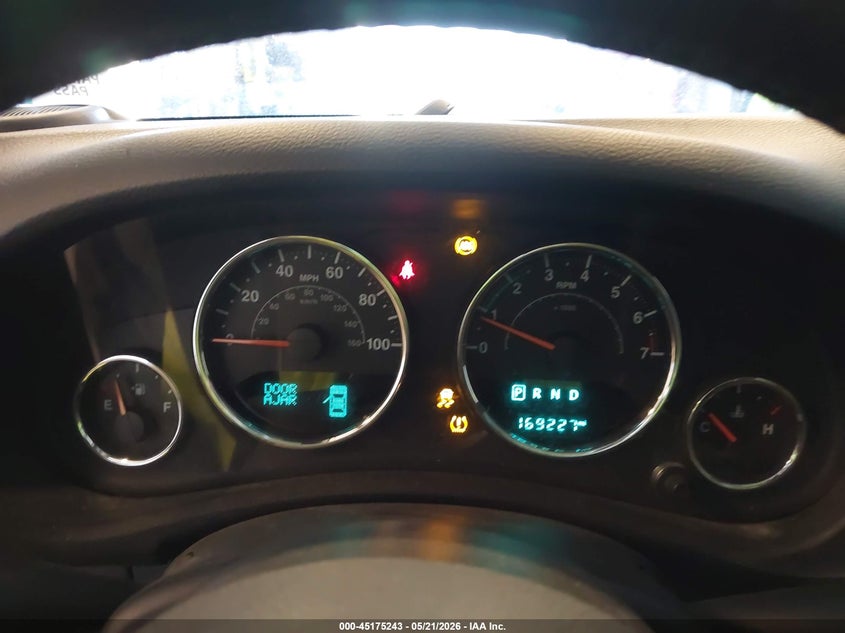 2018 Jeep Wrangler / VIN 1C4BJWDG5JL889863 IAAI salvage auction — FRONT END, Salvage Title, sold $1,050 on 2026-08-13 (photo 7)