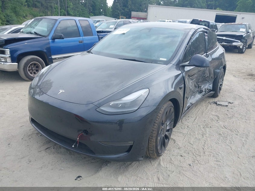 2024 Tesla Model y VIN 7SAYGDEF8RF029783 IAAI salvage auction — LEFT SIDE, Salvage (Georgia), sold $8,200 on 2026-07-09 (photo 2)