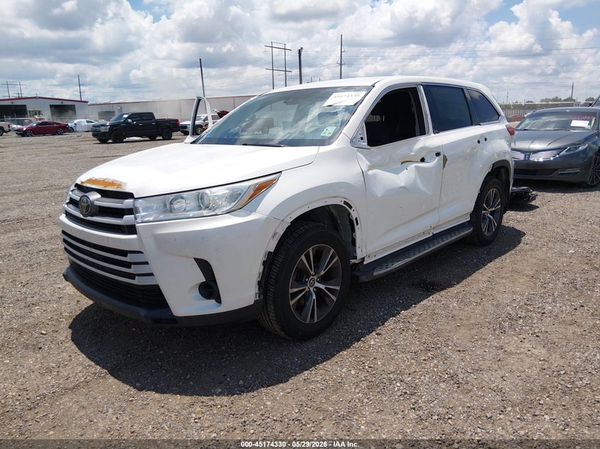 2018 Toyota Highlander VIN 5TDZZRFH2JS264415 IAAI salvage auction — ALL OVER, Salvage Title, sold $6,900 on 2026-07-29 (photo 2)
