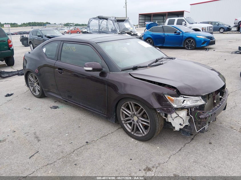 2011 Scion Tc VIN JTKJF5C79B3016118 IAAI salvage auction — FRONT END, Rebuildable (Florida), sold $450 on 2026-07-30 (photo 1)