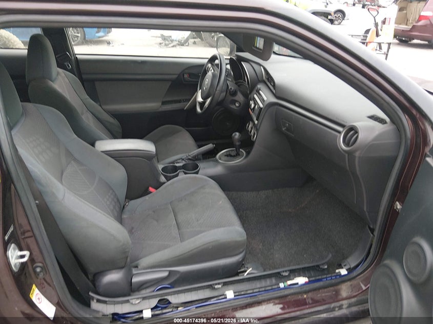 2011 Scion Tc VIN JTKJF5C79B3016118 IAAI salvage auction — FRONT END, Rebuildable (Florida), sold $450 on 2026-07-30 (photo 5)