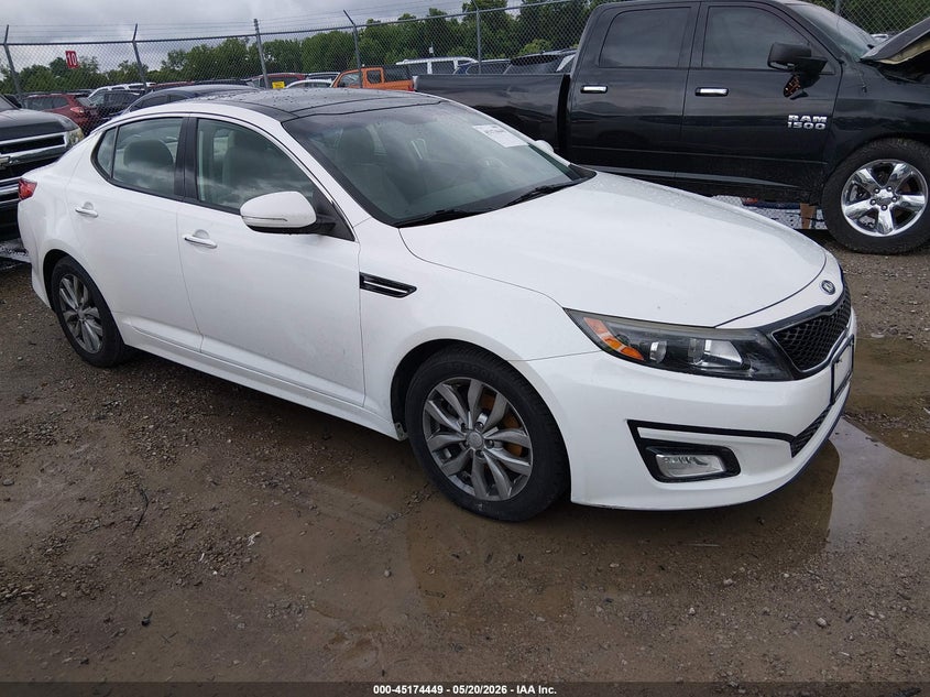 2015 Kia Optima VIN 5XXGN4A70FG421310 IAAI salvage auction — NORMAL WEAR, Original (Kentucky), sold $25 on 2026-07-29 (photo 1)