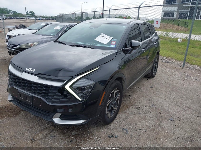 2025 Kia Sportage VIN KNDPU3DF0S7359779 IAAI salvage auction — FRONT & REAR, Salvage (Texas), sold $6,600 on 2026-07-21 (photo 2)