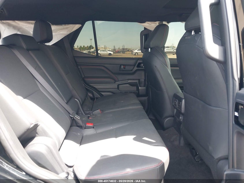2025 Toyota 4runner VIN JTEVB5BR2S5019952 IAAI salvage auction — FRONT END, Salvage (California), sold $47,200 on 2026-07-15 (photo 8)