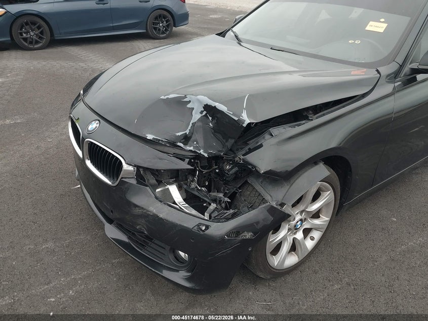 2013 BMW 3er VIN WBA3B9C56DF587047 IAAI salvage auction — FRONT END, Salvage (Illinois), sold $975 on 2026-08-20 (photo 6)