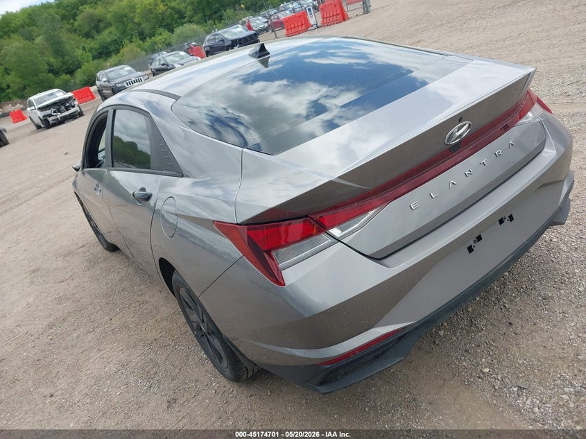 2022 Hyundai Elantra VIN KMHLM4AG2NU310165 IAAI salvage auction — FRONT END, Salvage (Illinois), sold $3,550 on 2026-07-22 (photo 3)