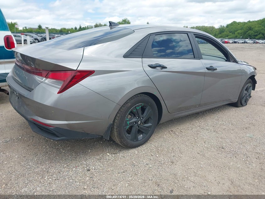 2022 Hyundai Elantra VIN KMHLM4AG2NU310165 IAAI salvage auction — FRONT END, Salvage (Illinois), sold $3,550 on 2026-07-22 (photo 4)