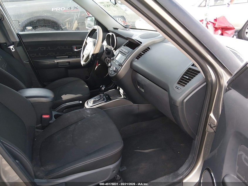2013 Kia Soul VIN KNDJT2A60D7575688 IAAI salvage auction — REAR END, Salvage (Utah), sold $1,050 on 2026-07-16 (photo 5)