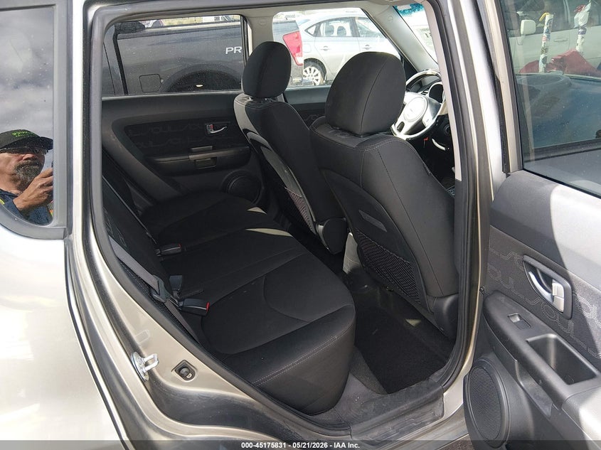 2013 Kia Soul VIN KNDJT2A60D7575688 IAAI salvage auction — REAR END, Salvage (Utah), sold $1,050 on 2026-07-16 (photo 8)