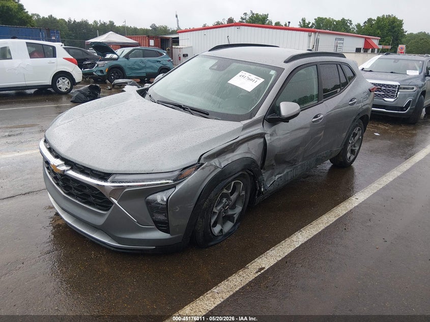 2025 Chevrolet Trax VIN KL77LHEP6SC220008 IAAI salvage auction — LEFT FRONT, Salvage (Mississippi), sold $7,000 on 2026-07-16 (photo 2)