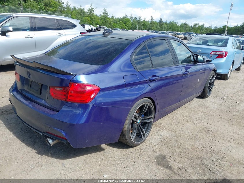 2013 BMW 3er VIN WBA3B9G51DNR90076 IAAI salvage auction — FRONT END, Salvage Title, sold $25 on 2026-07-24 (photo 4)