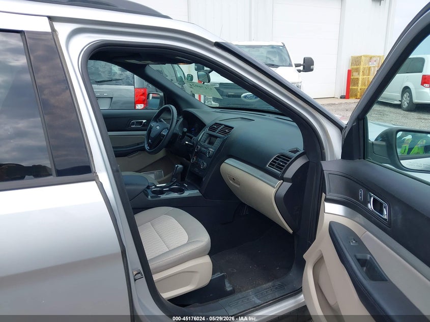 2019 Ford Explorer VIN 1FM5K8B87KGA93509 IAAI salvage auction — NORMAL WEAR, Sf97 (Oklahoma), sold $16,475 on 2026-07-09 (photo 5)