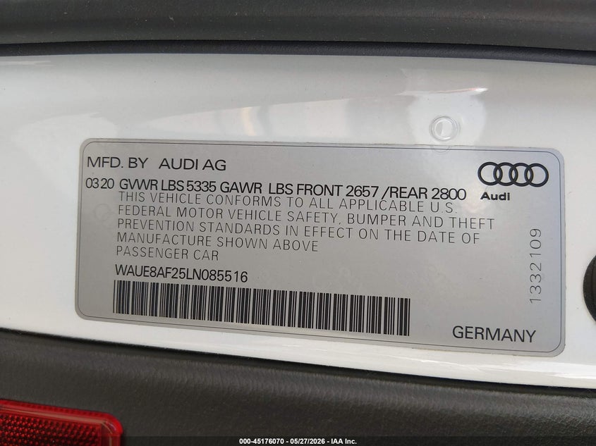 2020 Audi A6 VIN WAUE8AF25LN085516 IAAI salvage auction — SIDE, Salvage Title, sold $9,300 on 2026-07-16 (photo 9)