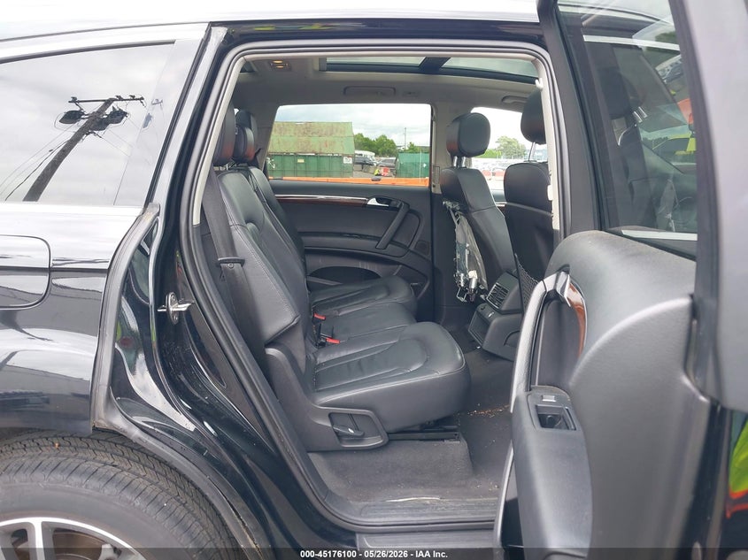 2014 Audi Q7 VIN WA1LGAFE8ED006687 IAAI salvage auction — FRONT END, Salvage (Oregon), sold $2,300 on 2026-07-07 (photo 8)