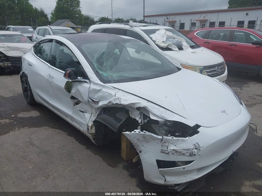 2018 Tesla Model 3 VIN 5YJ3E1EB1JF067076 IAAI salvage auction — RIGHT SIDE, Salvage (North Carolina), sold $2,300 on 2026-07-13 (photo 1)