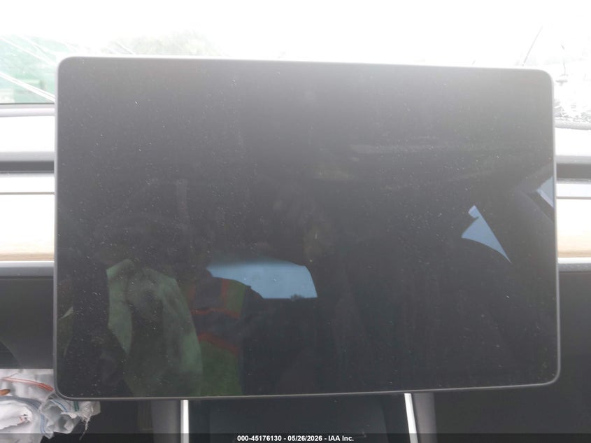 2018 Tesla Model 3 VIN 5YJ3E1EB1JF067076 IAAI salvage auction — RIGHT SIDE, Salvage (North Carolina), sold $2,300 on 2026-07-13 (photo 7)