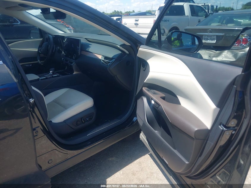 2023 Lexus Rx VIN JTJCHMAA4P2005380 IAAI salvage auction — FRONT END, Original (Texas), sold $23,200 on 2026-08-01 (photo 5)