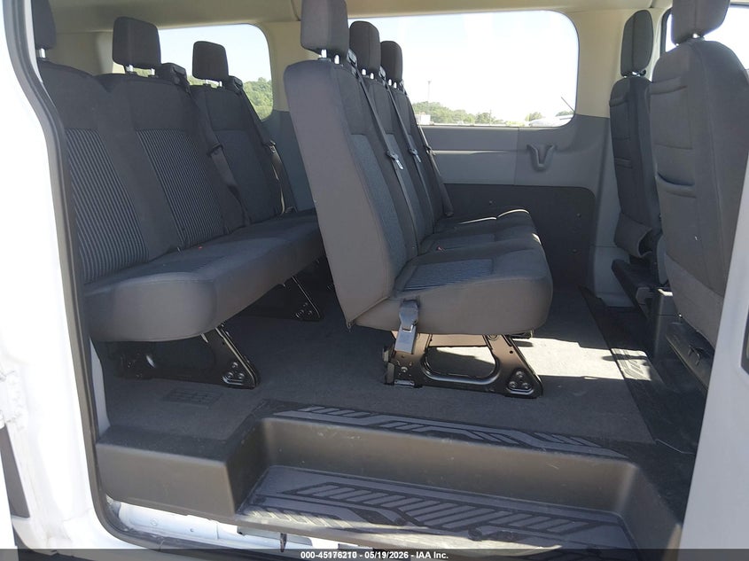 2018 Ford Transit 150 VIN 1FMZK1ZM3JKB42552 IAAI salvage auction — NORMAL WEAR, Sf97 (Washington), sold $16,325 on 2026-07-09 (photo 8)