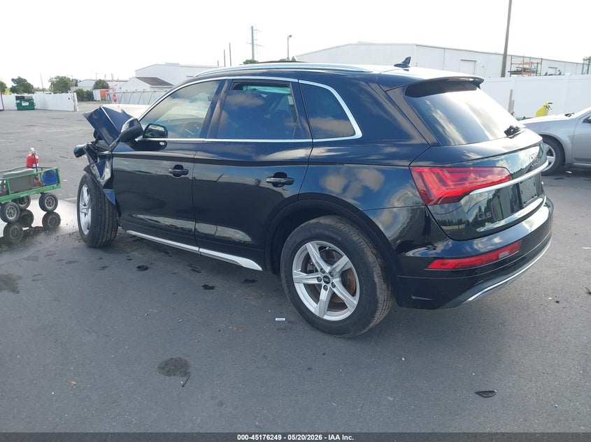 2021 Audi Q5 VIN WA1AAAFY8M2102672 IAAI salvage auction — FRONT END, Certificate Of Destruction (Florida), sold $4,500 on 2026-07-13 (photo 3)