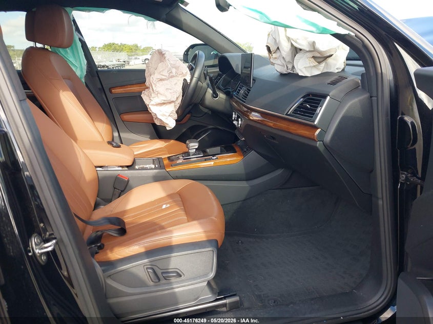 2021 Audi Q5 VIN WA1AAAFY8M2102672 IAAI salvage auction — FRONT END, Certificate Of Destruction (Florida), sold $4,500 on 2026-07-13 (photo 5)