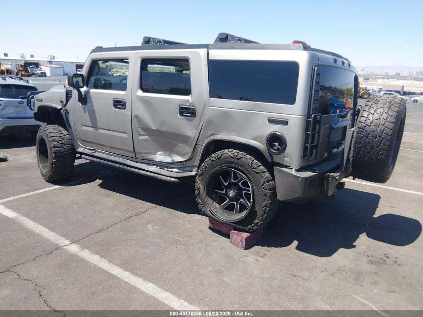 2003 Hummer H2 VIN 5GRGN23U83H147102 IAAI salvage auction — LEFT SIDE, Salvage (Nevada), sold $2,000 on 2026-07-24 (photo 3)