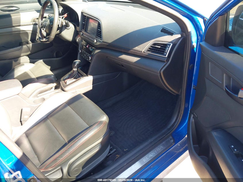 2017 Hyundai Elantra VIN KMHD04LB2HU332446 IAAI salvage auction — LEFT SIDE, Salvage Title, sold $1,950 on 2026-07-17 (photo 5)