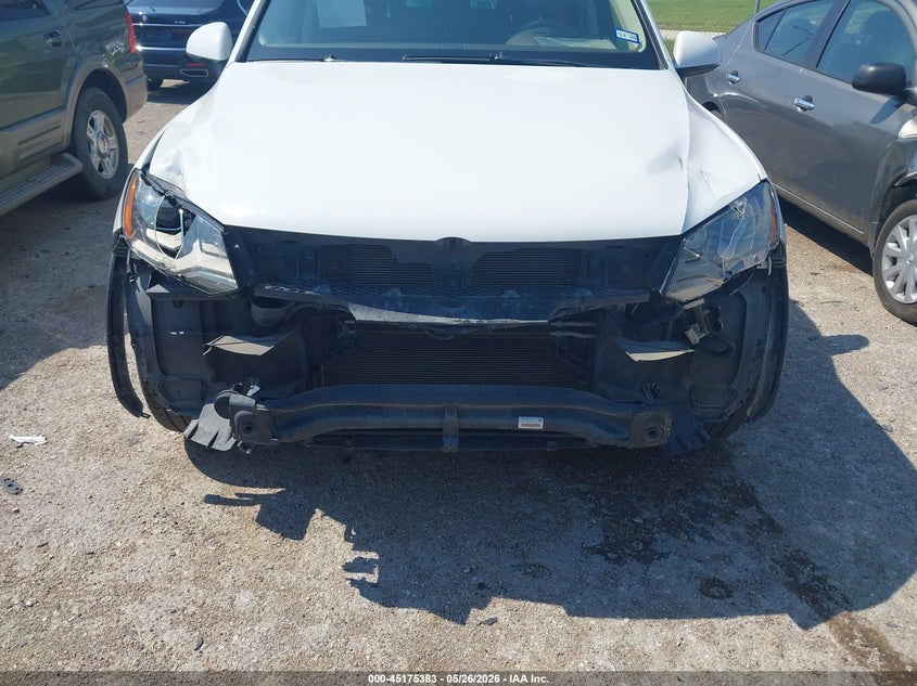 2013 Volkswagen Touareg VIN WVGEF9BP4DD000841 IAAI salvage auction — FRONT END, Original (Texas), sold $775 on 2026-07-28 (photo 6)