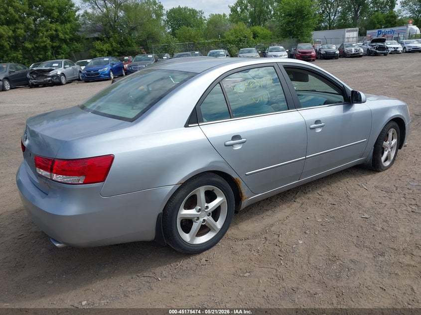 2006 Hyundai Sonata VIN 5NPEU46F86H111842 IAAI salvage auction — THEFT, Prior Salvage (Minnesota), sold $25 on 2026-07-29 (photo 4)