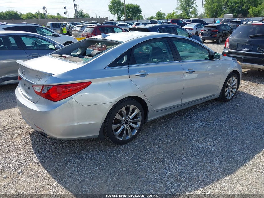 2013 Hyundai Sonata VIN 5NPEC4AC8DH597176 IAAI salvage auction — HAIL, Clear (Missouri), sold $175 on 2026-07-13 (photo 4)