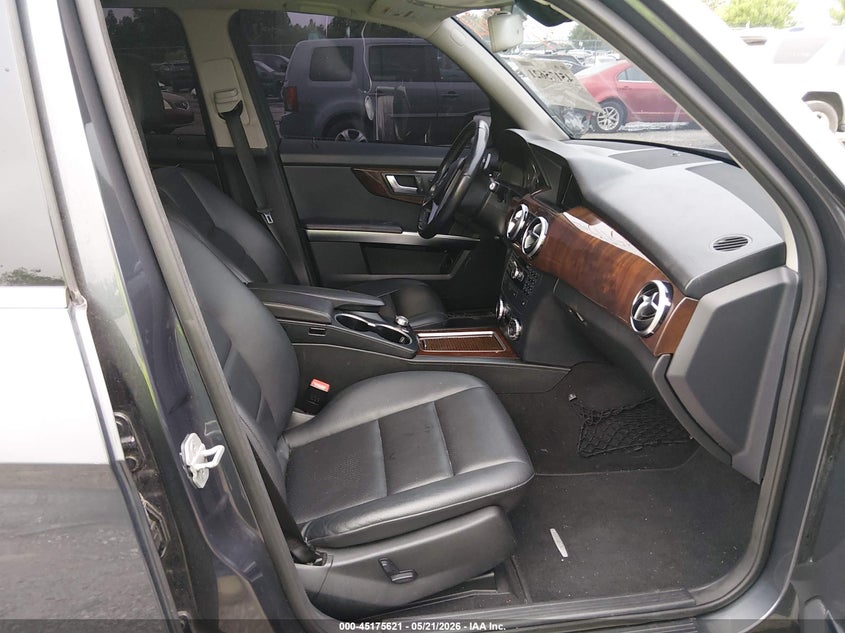 2015 Mercedes-benz Glk-klasse VIN WDCGG8JB8FG431415 IAAI salvage auction — LEFT FRONT, Salvage (Kentucky), sold $3,150 on 2026-07-20 (photo 5)