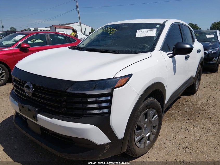 2025 Nissan Kicks VIN 3N8AP6BB0SL307325 IAAI salvage auction — THEFT, Salvage Title, sold $9,700 on 2026-07-29 (photo 2)