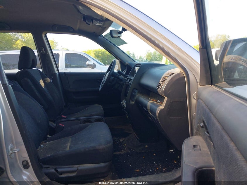 2006 Honda Cr-v VIN JHLRD78566C008943 IAAI salvage auction — FRONT END, Clear (Michigan), sold $475 on 2026-07-13 (photo 5)