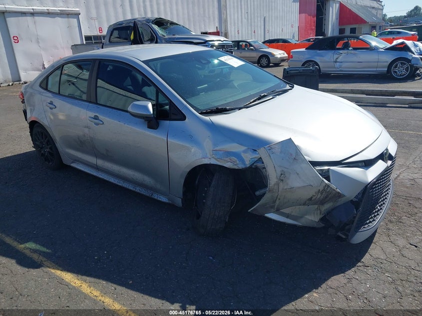 2022 Toyota Corolla VIN 5YFEPMAE3NP326360 IAAI salvage auction — RIGHT SIDE, Salvage (Oregon), sold $3,350 on 2026-07-09 (photo 1)