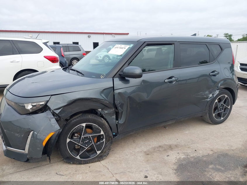 2024 Kia Soul VIN KNDJ33AU5R7920841 IAAI salvage auction — SIDE, Salvage (Missouri), sold $4,050 on 2026-07-14 (photo 6)