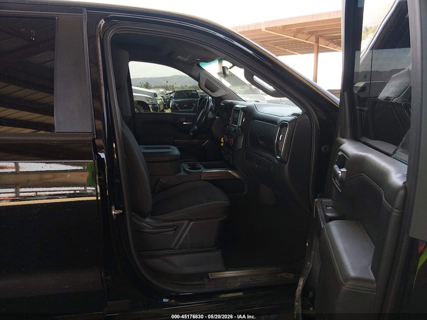 2020 Chevrolet Silverado 1500 VIN 3GCUYEED8LG106389 IAAI salvage auction — Burn Engine, Salvage (Arizona), sold $10,250 on 2026-08-25 (photo 5)