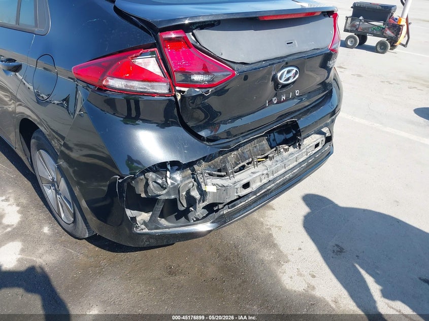 2020 Hyundai Ioniq VIN KMHC65LC4LU239137 IAAI salvage auction — REAR END, Salvage (California), sold $1,250 on 2026-07-22 (photo 6)