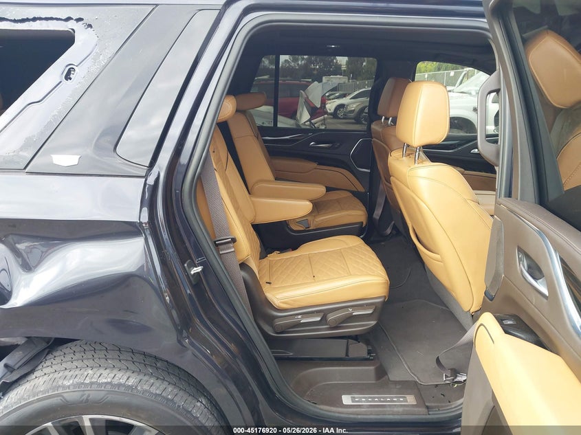 2024 Cadillac Escalade VIN 1GYS4FKL8RR178507 IAAI salvage auction — FRONT & REAR, Salvage (California), sold $25,400 on 2026-09-17 (photo 8)