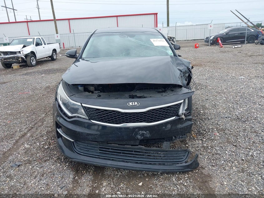 2016 Kia Optima VIN 5XXGT4L31GG084826 IAAI salvage auction — RIGHT FRONT, Salvage (Louisiana), sold $250 on 2026-07-22 (photo 6)