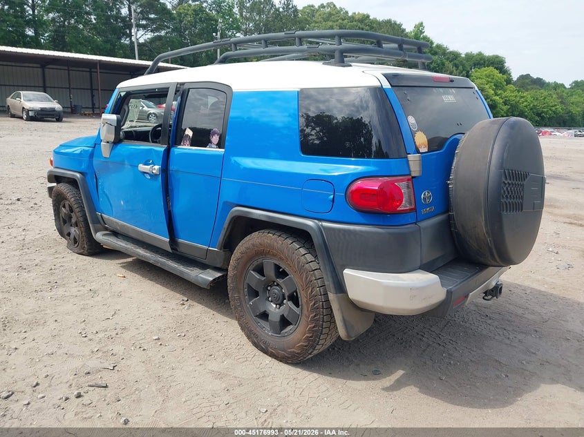 2007 Toyota Fj cruiser VIN JTEZU11F070002454 IAAI salvage auction — SIDE, Salvage (Georgia), sold $2,600 on 2026-07-24 (photo 3)