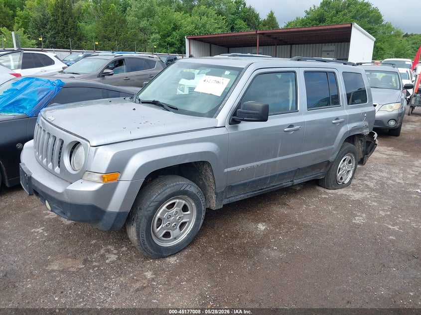 2016 Jeep Liberty (patriot) VIN 1C4NJPBA1GD524407 IAAI salvage auction — LEFT SIDE, Salvage Title, sold $850 on 2026-07-22 (photo 2)